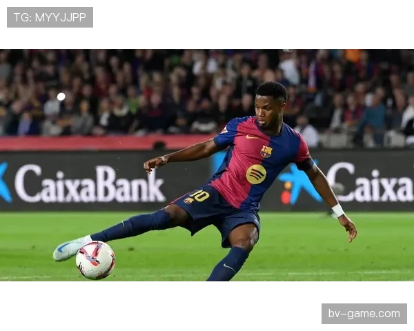 埃德尔·萨拉比亚助攻建功，助西甲球队逆转取胜表现抢眼